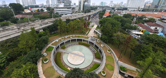 Warga Jakarta Serbu Blok M, Kuliner Viral Jadi Incaran
